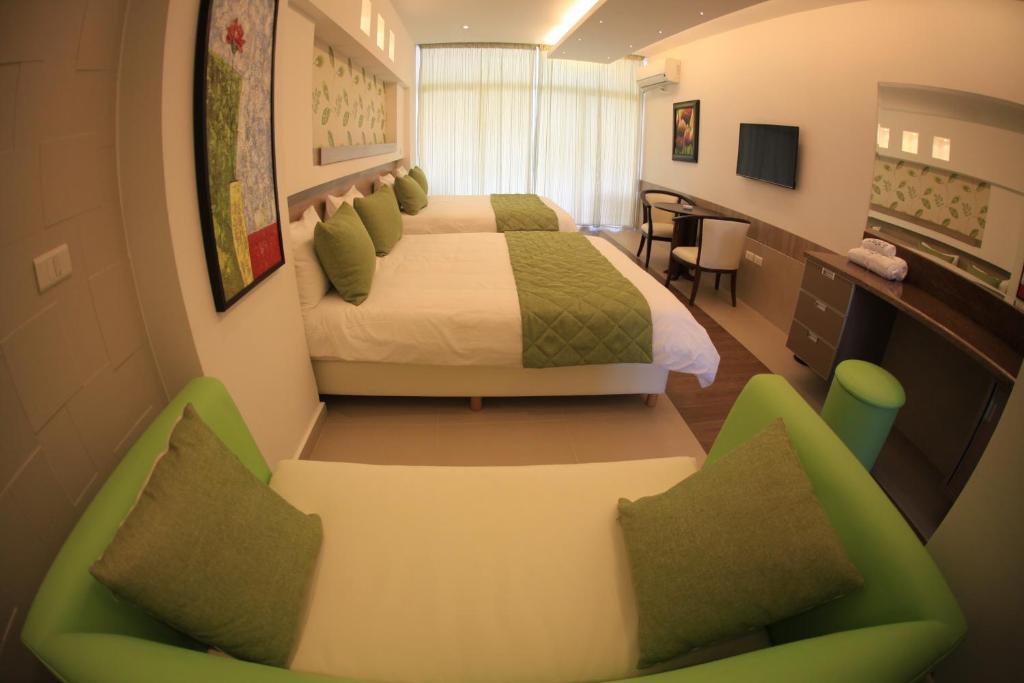 Sawary Beach Hotel Batroûn Habitación foto